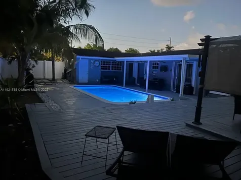 4420 NW 30th Court Lauderdale Lakes FL 33313