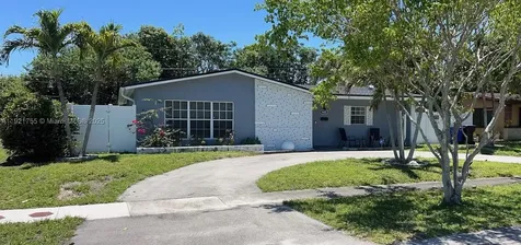 4420 NW 30th Court Lauderdale Lakes FL 33313