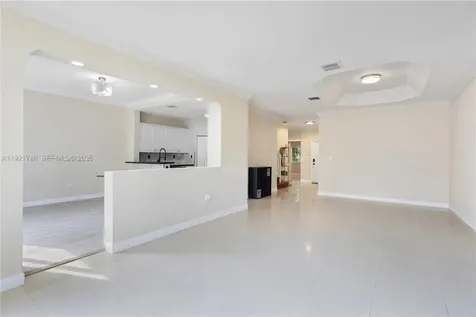 7257 NW 113th Place Doral FL 33178