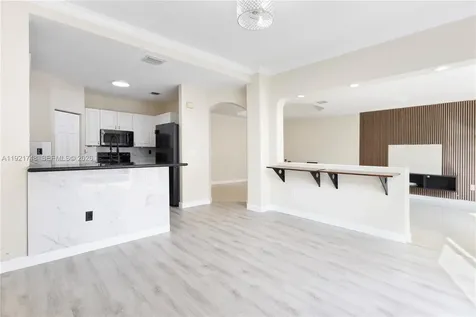 7257 NW 113th Place Doral FL 33178