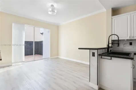 7257 NW 113th Place Doral FL 33178