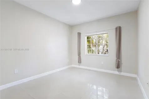 7257 NW 113th Place Doral FL 33178