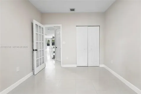 7257 NW 113th Place Doral FL 33178