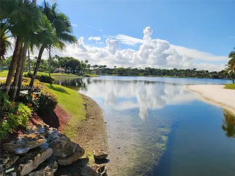 7257 NW 113th Place Doral FL 33178