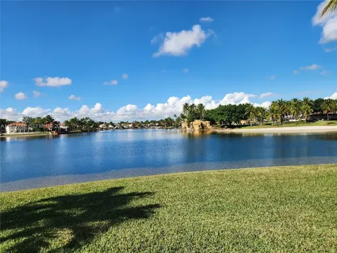 7257 NW 113th Place Doral FL 33178