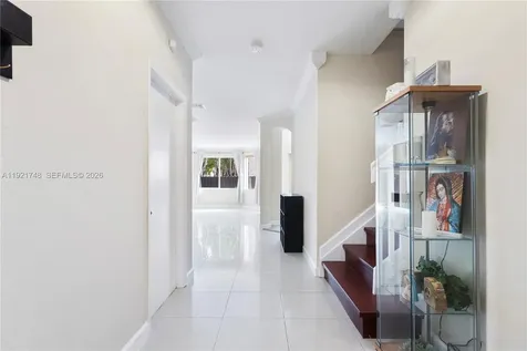 7257 NW 113th Place Doral FL 33178