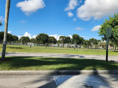 7257 NW 113th Place Doral FL 33178
