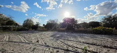 18678 NW 284 Street Okeechobee FL 34972