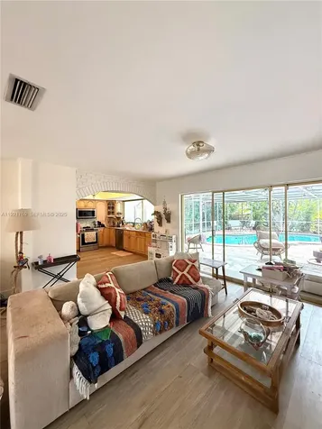 5424 Van Buren Street Hollywood FL 33021