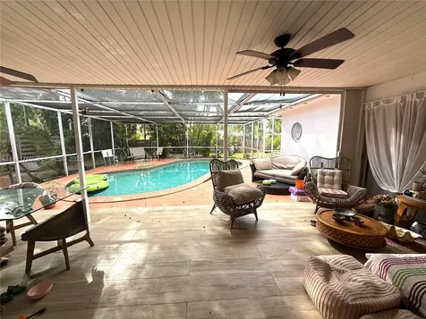 5424 Van Buren Street Hollywood FL 33021