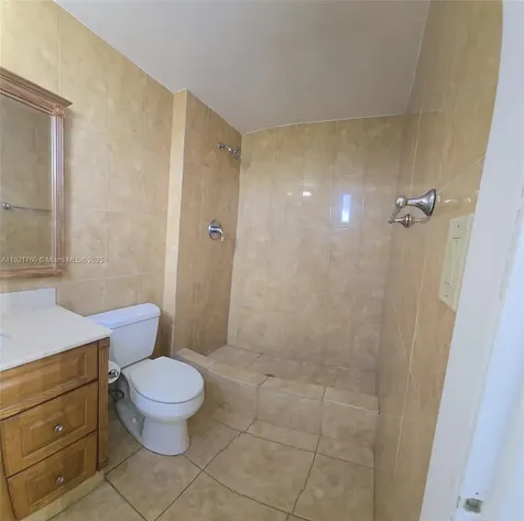 13707 Kendale Lakes Circle Miami FL 33183