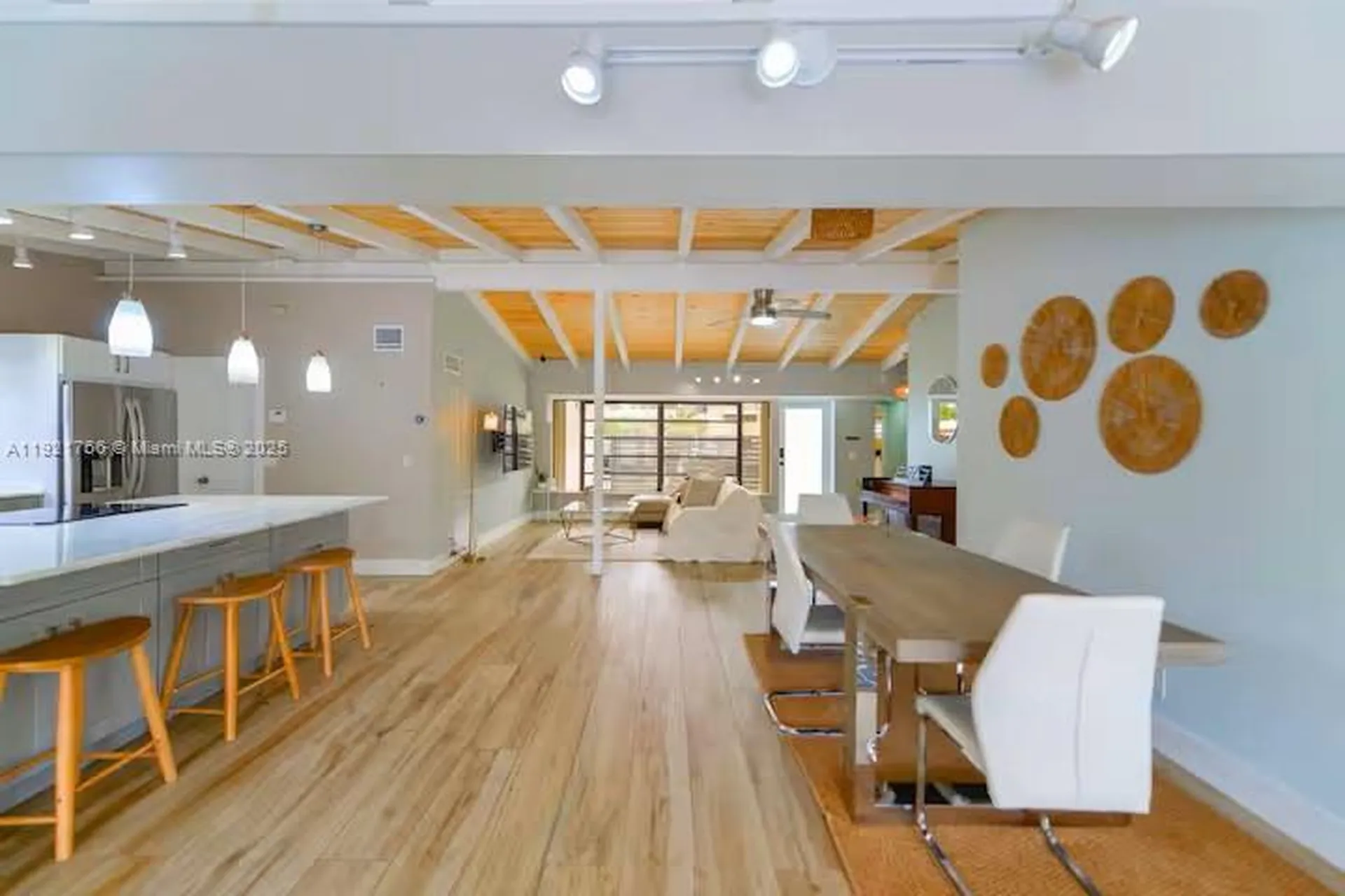 2443 Tortugas Lane Fort Lauderdale FL 33312