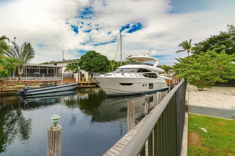 2443 Tortugas Lane Fort Lauderdale FL 33312