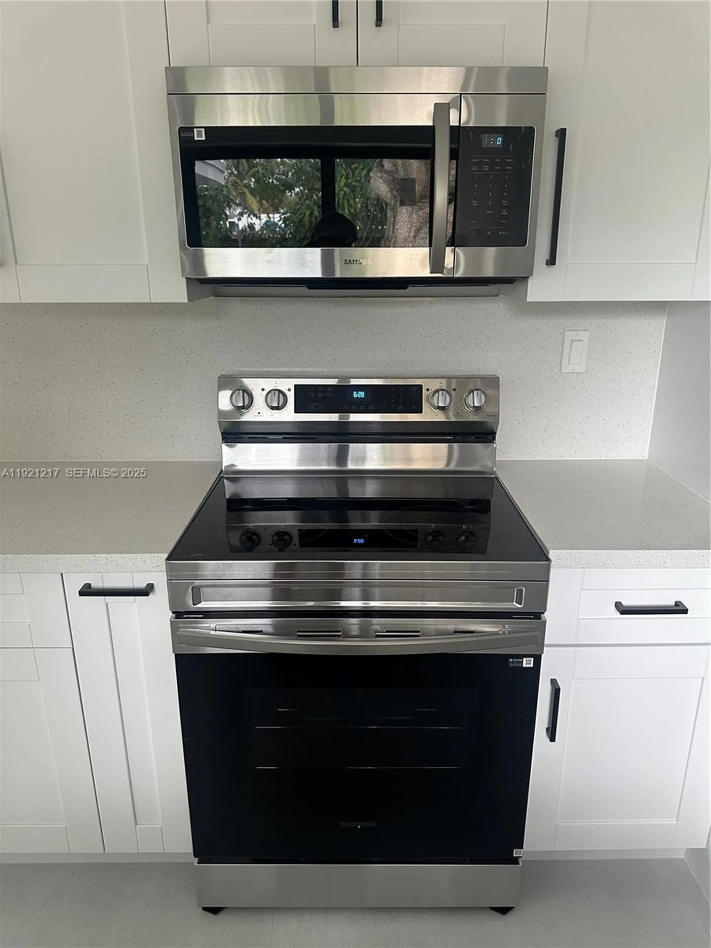 810 Wyoming Avenue Fort Lauderdale FL 33312