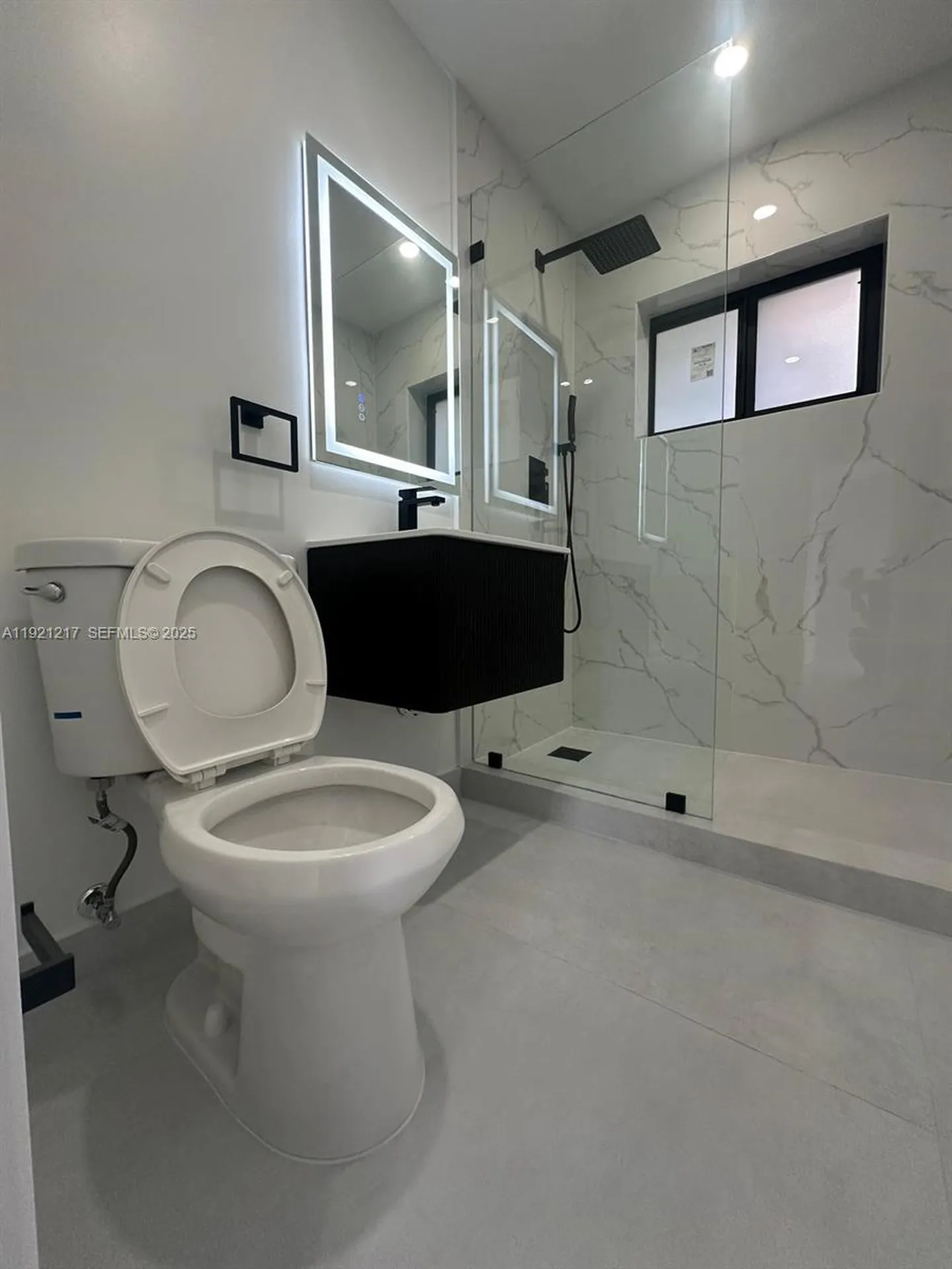 810 Wyoming Avenue Fort Lauderdale FL 33312