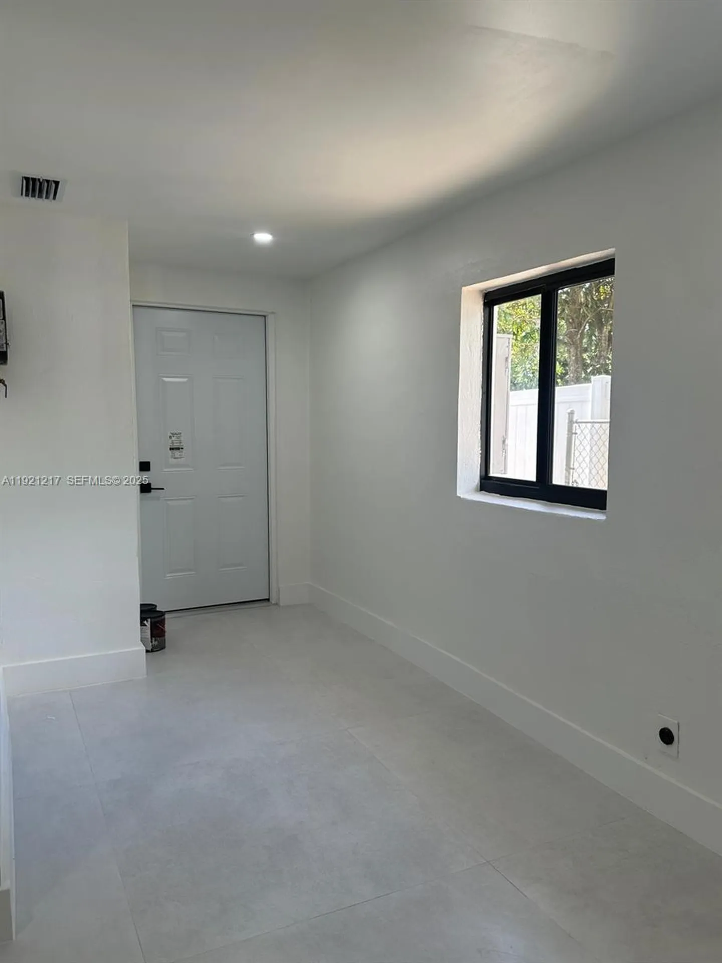 810 Wyoming Avenue Fort Lauderdale FL 33312