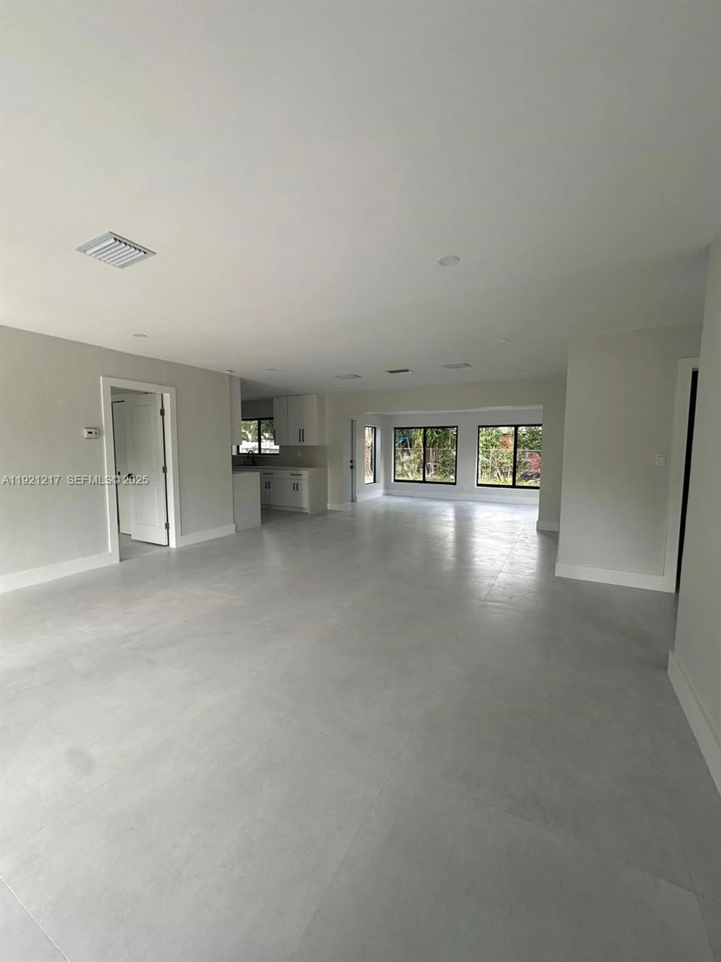 810 Wyoming Avenue Fort Lauderdale FL 33312