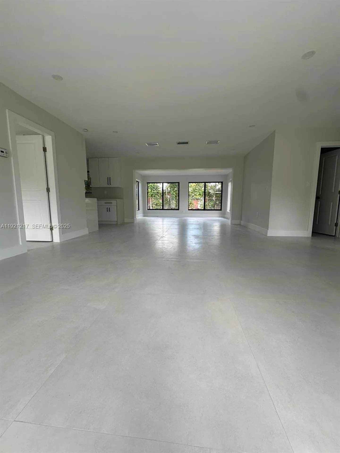 810 Wyoming Avenue Fort Lauderdale FL 33312