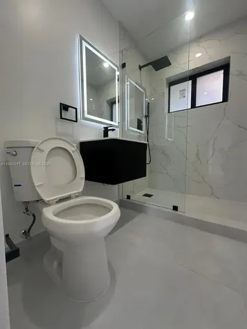 810 Wyoming Avenue Fort Lauderdale FL 33312