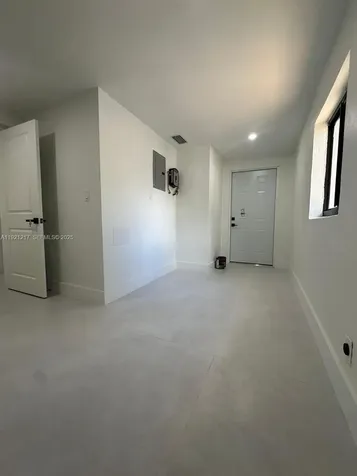 810 Wyoming Avenue Fort Lauderdale FL 33312