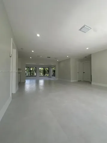 810 Wyoming Avenue Fort Lauderdale FL 33312
