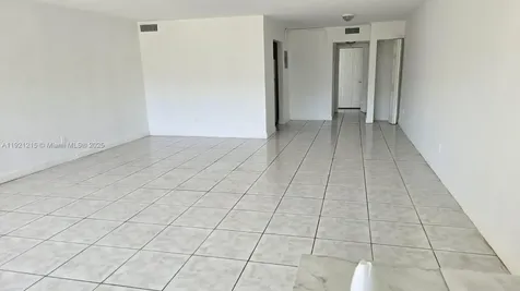 1885 NE 121st Street North Miami FL 33181