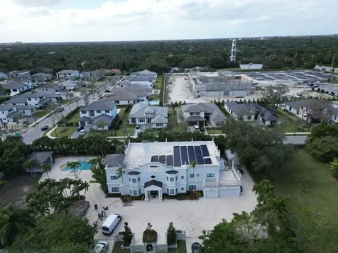 7400 SW 72nd Court Miami FL 33143