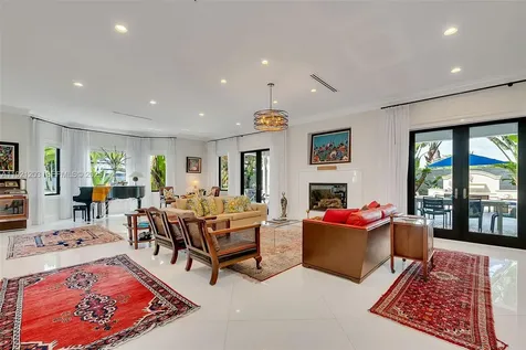 7400 SW 72nd Court Miami FL 33143
