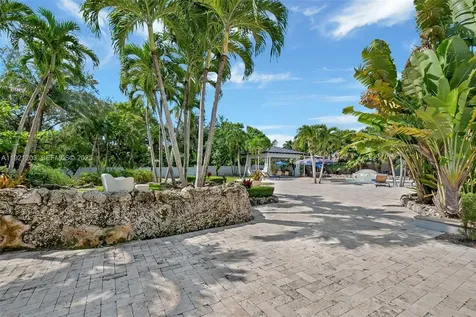 7400 SW 72nd Court Miami FL 33143