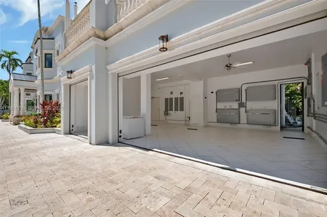 7400 SW 72nd Court Miami FL 33143