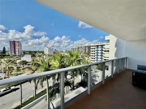 3140 S Ocean Drive Hallandale Beach FL 33009