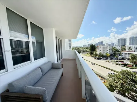 3140 S Ocean Drive Hallandale Beach FL 33009