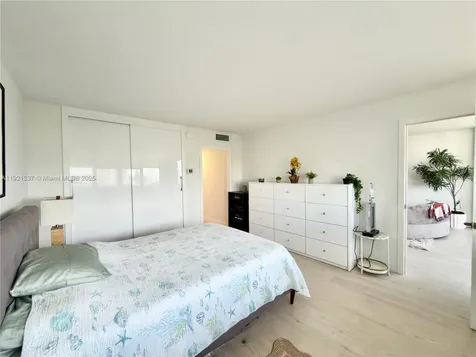 3140 S Ocean Drive Hallandale Beach FL 33009