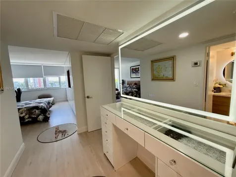 3140 S Ocean Drive Hallandale Beach FL 33009