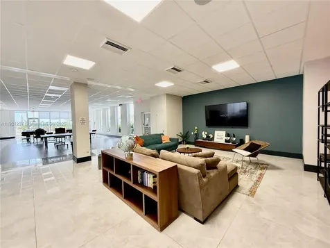 3140 S Ocean Drive Hallandale Beach FL 33009