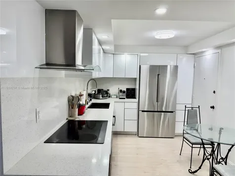 3140 S Ocean Drive Hallandale Beach FL 33009