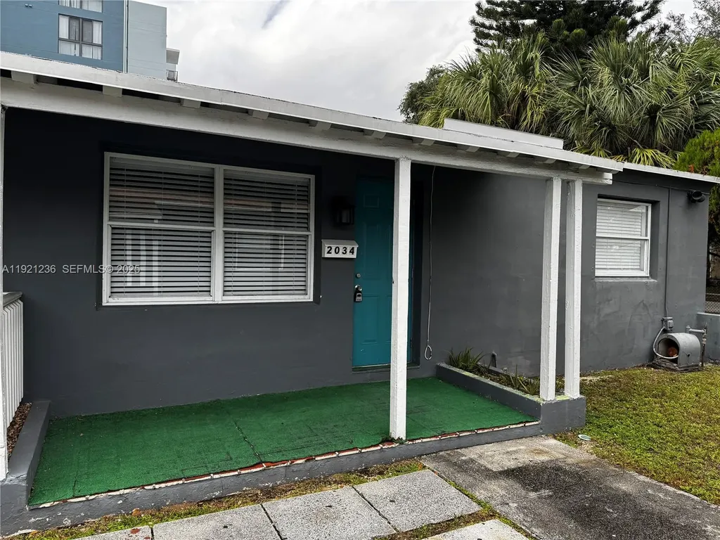2034 Taylor Street Hollywood FL 33020