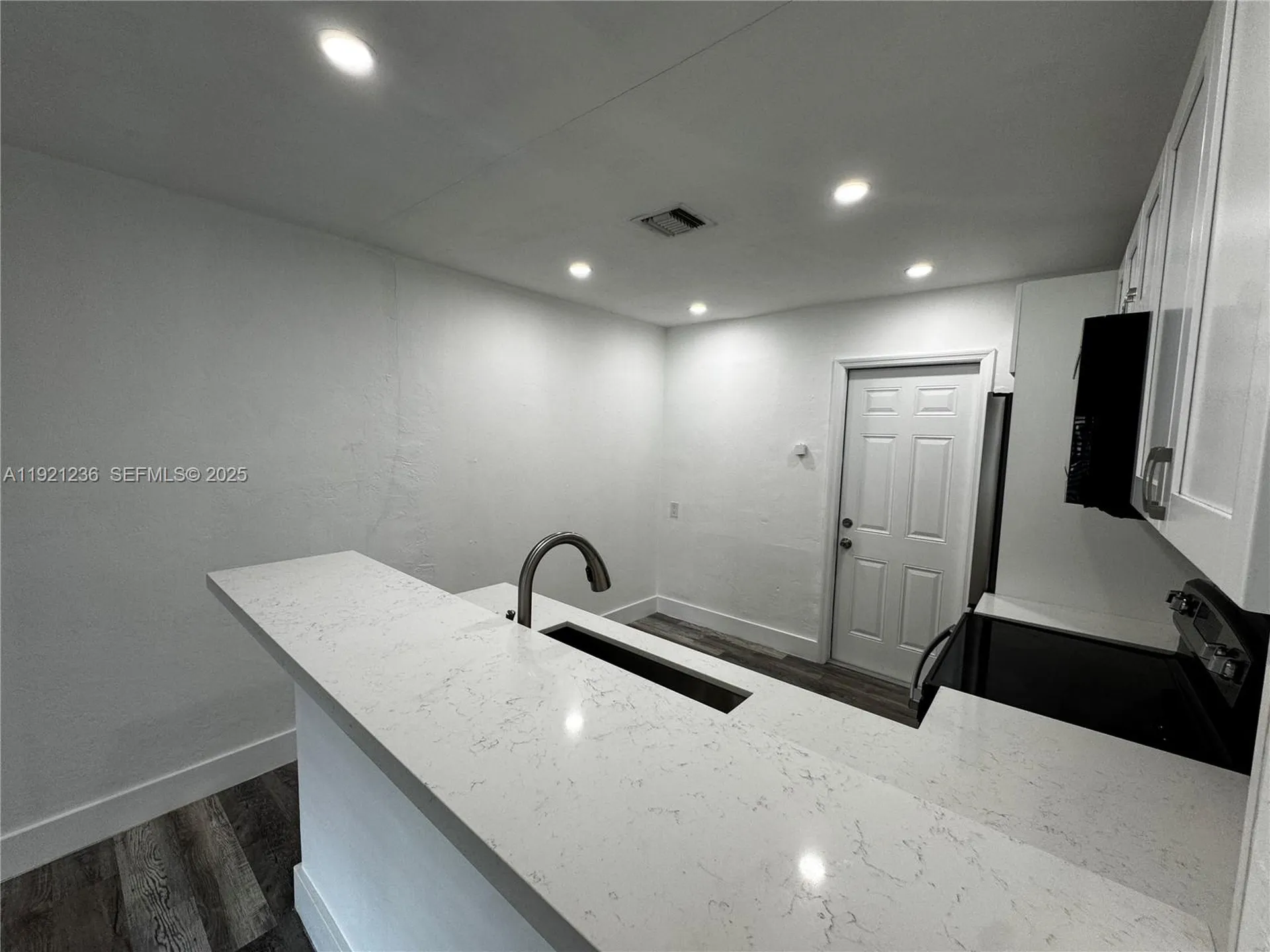 2034 Taylor Street Hollywood FL 33020
