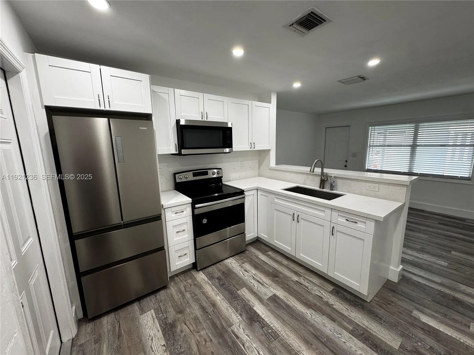 2034 Taylor Street Hollywood FL 33020
