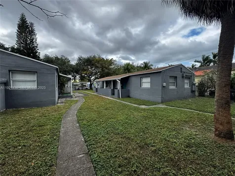 2034 Taylor Street Hollywood FL 33020