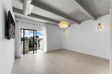 6901 Edgewater Drive Coral Gables FL 33133