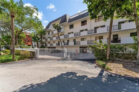 6901 Edgewater Drive Coral Gables FL 33133