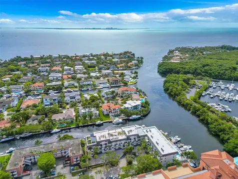 6901 Edgewater Drive Coral Gables FL 33133