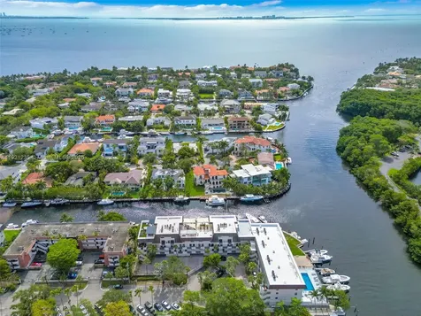 6901 Edgewater Drive Coral Gables FL 33133
