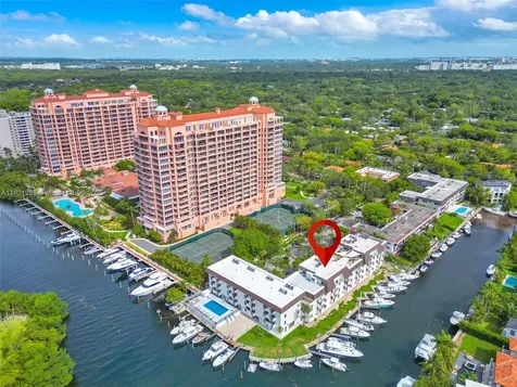 6901 Edgewater Drive Coral Gables FL 33133