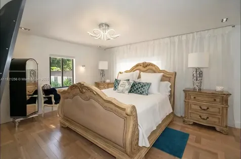 45 SW 28th Road Miami FL 33129