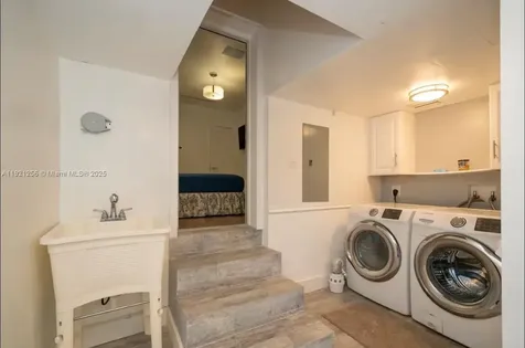 45 SW 28th Road Miami FL 33129