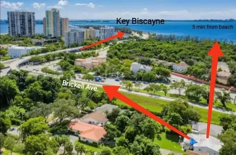 45 SW 28th Road Miami FL 33129