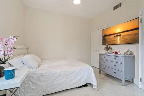 7225 Gleneagle Drive Miami Lakes FL 33014