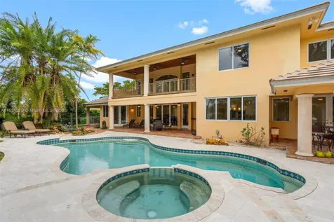 7225 Gleneagle Drive Miami Lakes FL 33014